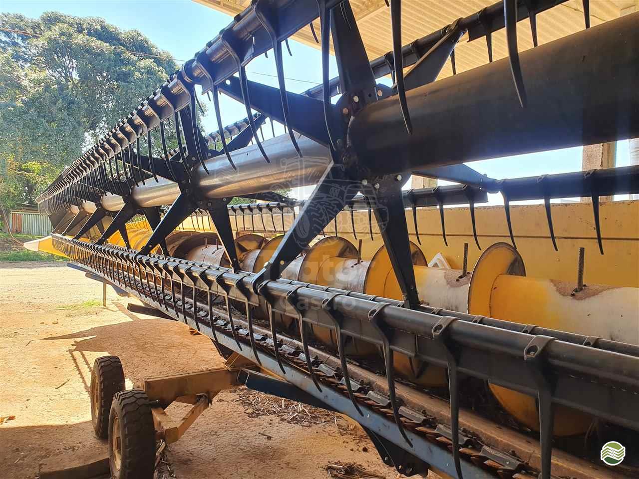 PLATAFORMA COLHEITADEIRA NEW HOLLAND SOJA Trator Castro CASTRO PARANÁ PR